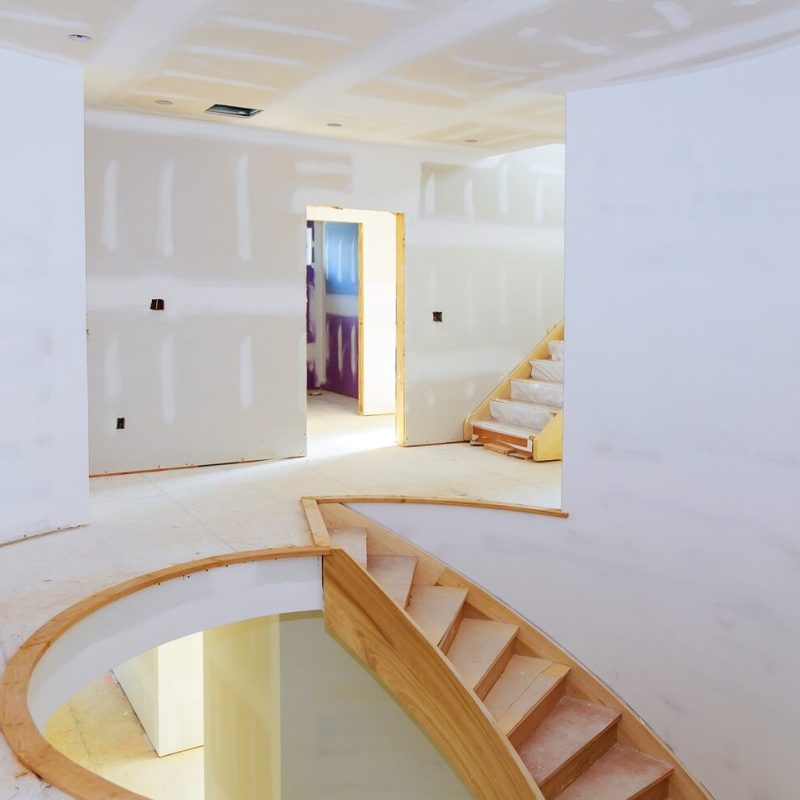 Renovation und Trockenbau im Innenausbau mit neuen Wänden und Decken – ausgeführt durch Maler- und Gipserarbeiten in Solothurn und Umgebung